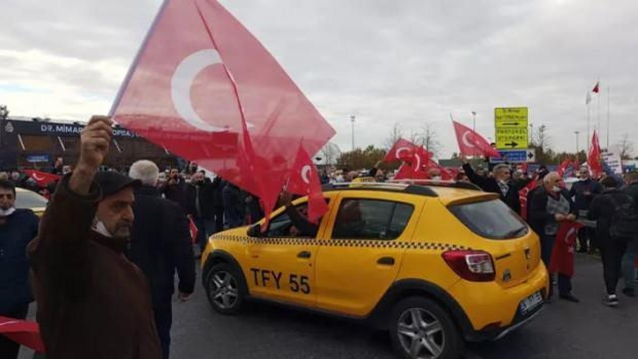 Taksiciler'den UKOME öncesi Yenikapı'da eylem