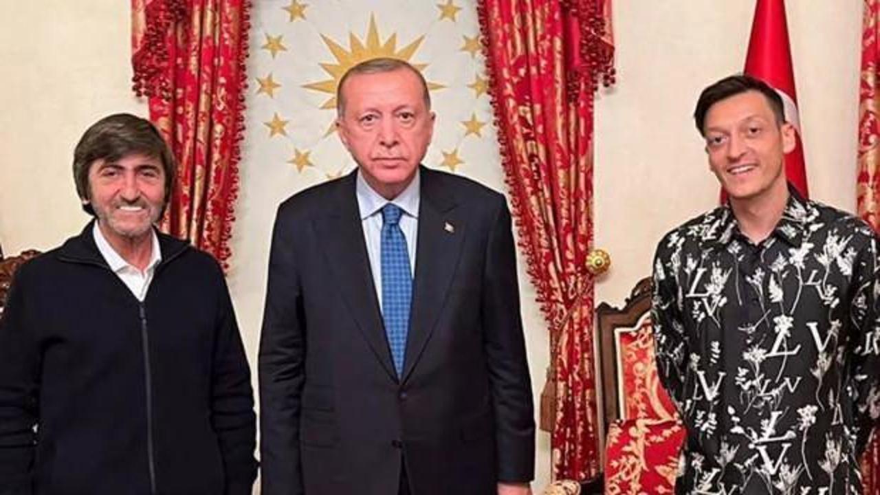 Mesut Özil, Cumhurbaşkanı Erdoğan ile görüştü