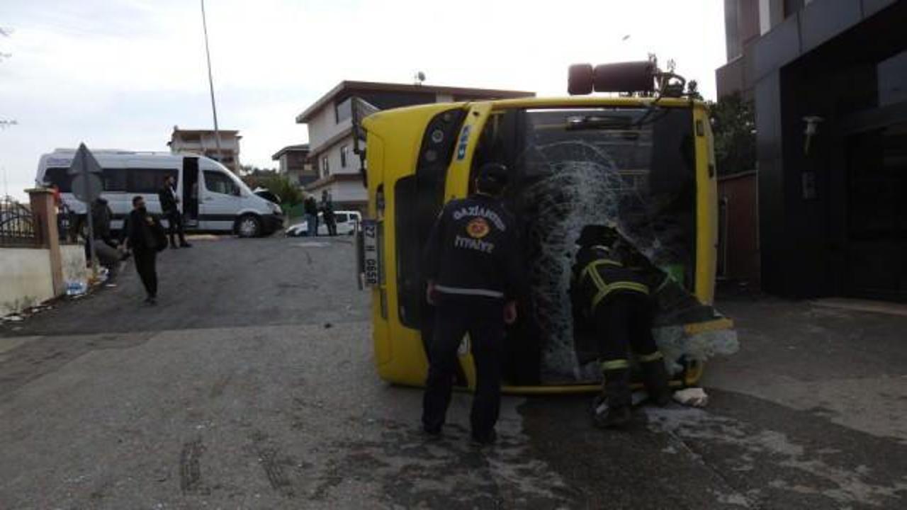 Gaziantep’te kaza sonrası can pazarı: 14 yaralı