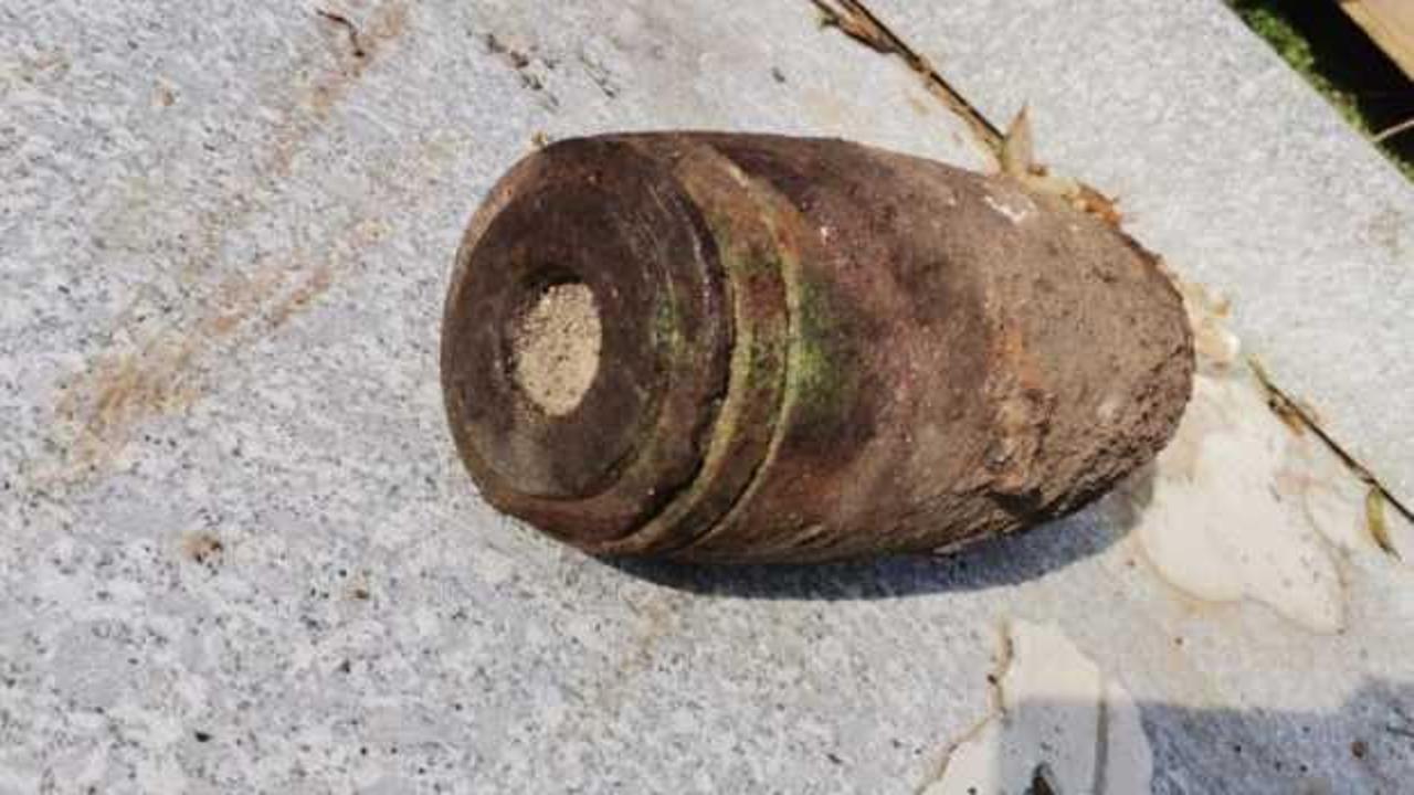 Bahçesinde çalışırken tanksavar bombası buldu 