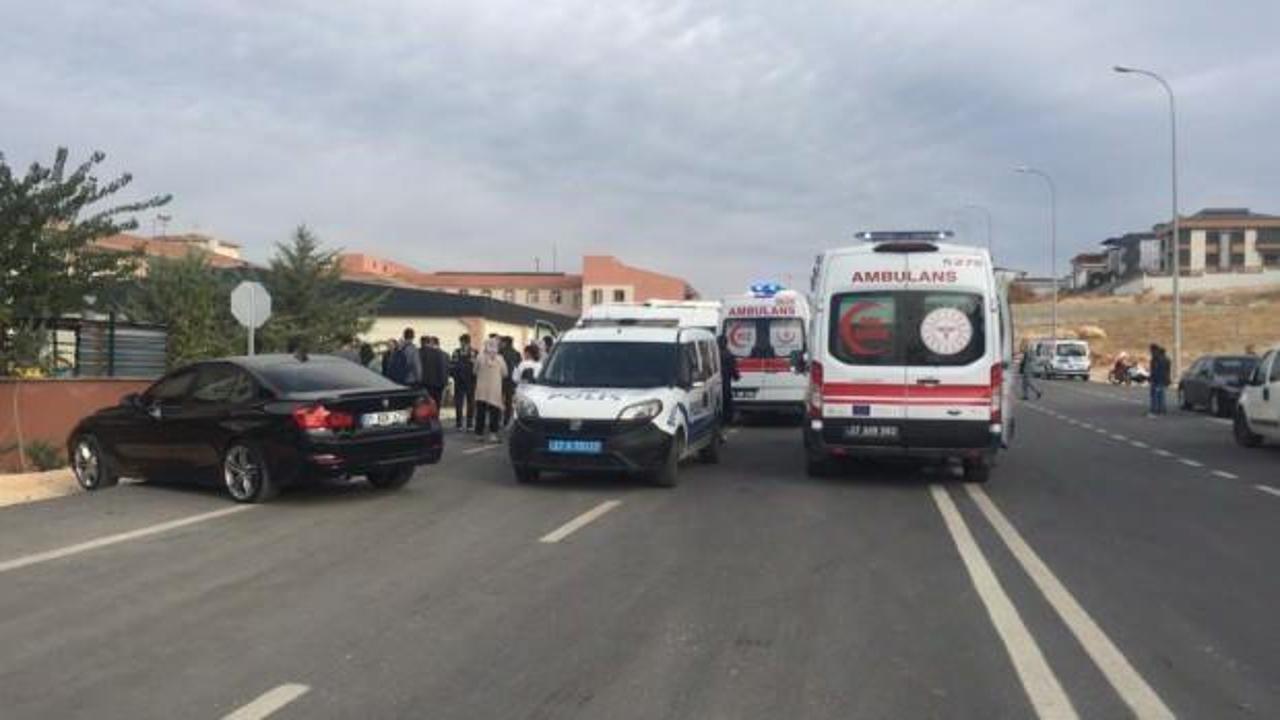 Gaziantep’te kaza! Öğrenci servisi ile halk otobüsü çarpıştı