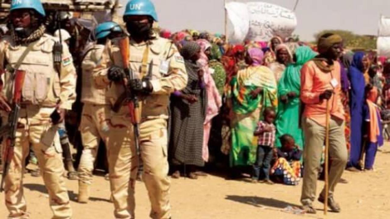 Güney Darfur'da 13 öğretmen gözaltına alındı 