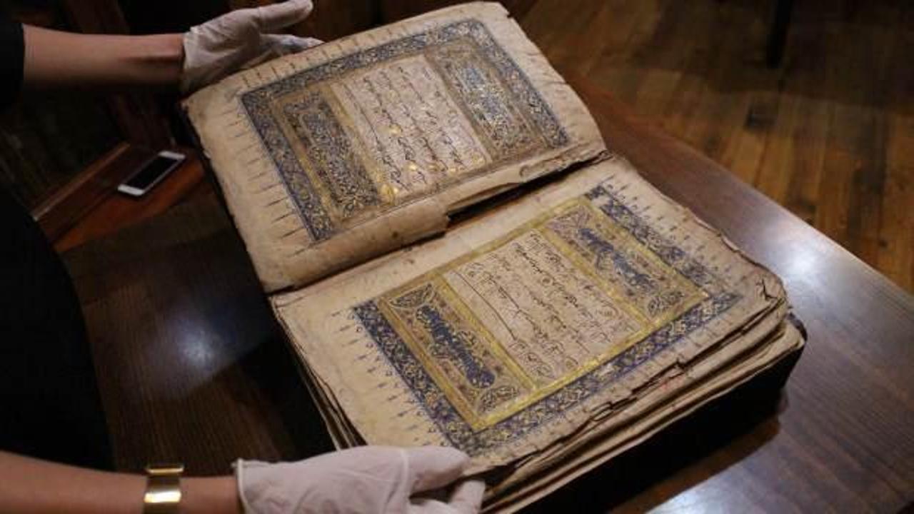 6 asır önce elle yazılan Kuran-ı Kerim'i görenler hayran kalıyor