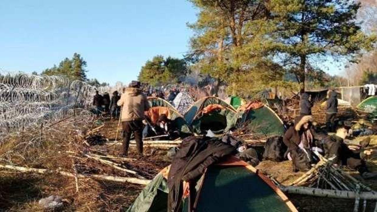 Belarus-Polonya sınırındaki 2 bin göçmen kampı boşalttı