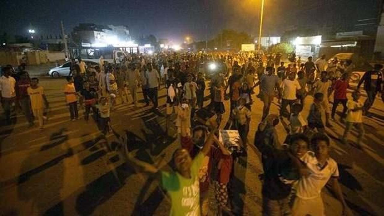 Sudan'daki protestolarda 23 kişi öldü
