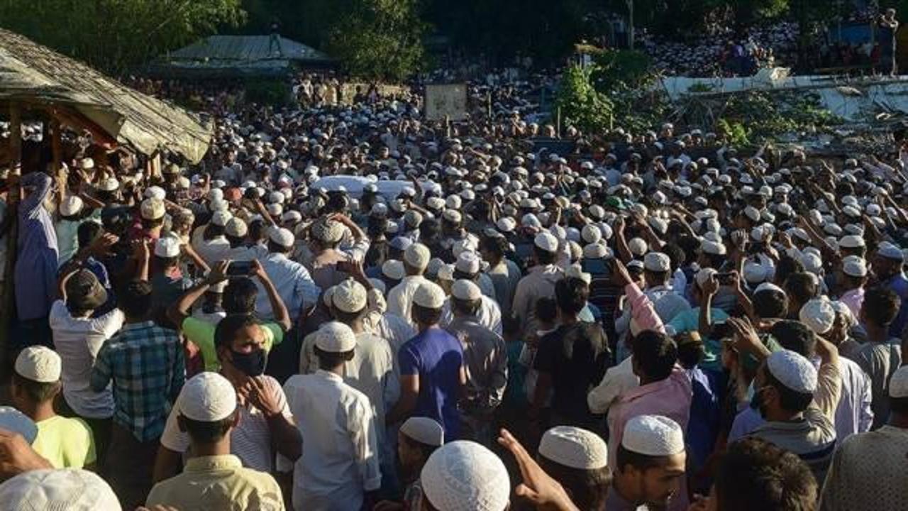 Bangladeş, yüzlerce Arakanlı Müslümanı daha Bhasan Char Adası'na gönderdi