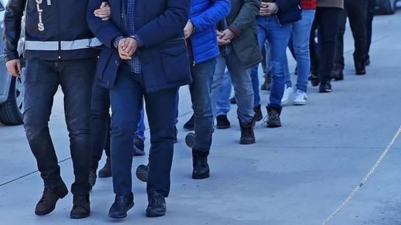 İzmir'de terör örgütü PKK'ya operasyon: 14 kişi yakalandı