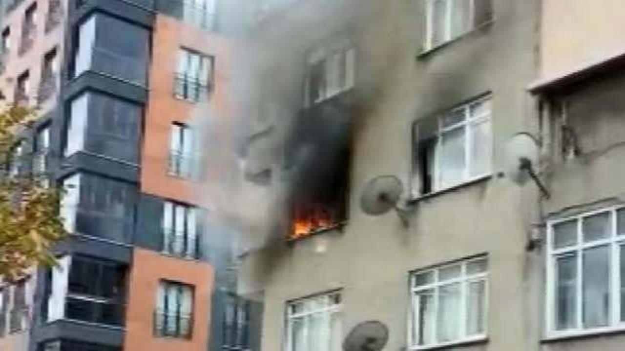 Sultangazi'de 5 yaşındaki &ccedil;ocuk &ccedil;akmakla oynarken evi yaktı