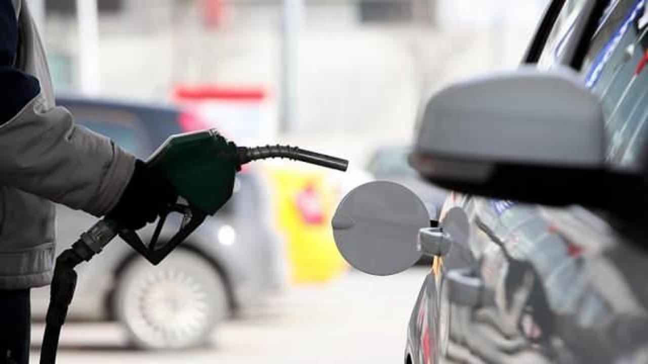 Benzine, LPG'ye ve Mazota (Dizel) ne kadar indirim geldi? 2 Aralık güncel akaryakıt pompa fiyatları