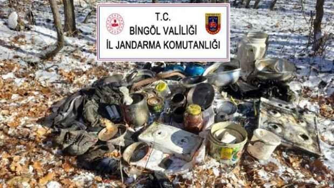 Bingöl'de teröristlerin 6 odalı sığınağı ile deposu imha edildi