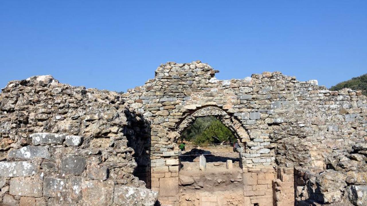 Euromos Antik Kenti'ndeki Roma Hamamı turizme kazandırılacak