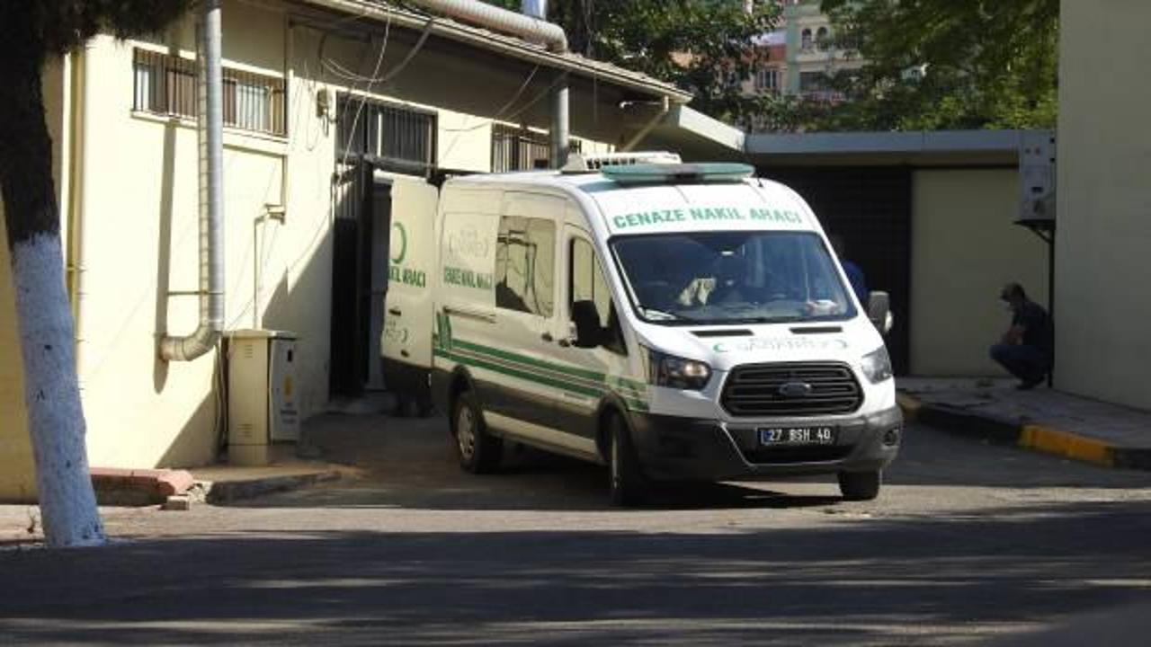 Gaziantep&rsquo;te feci olay! Zemine &ccedil;akılan iş&ccedil;i hastanede can verdi