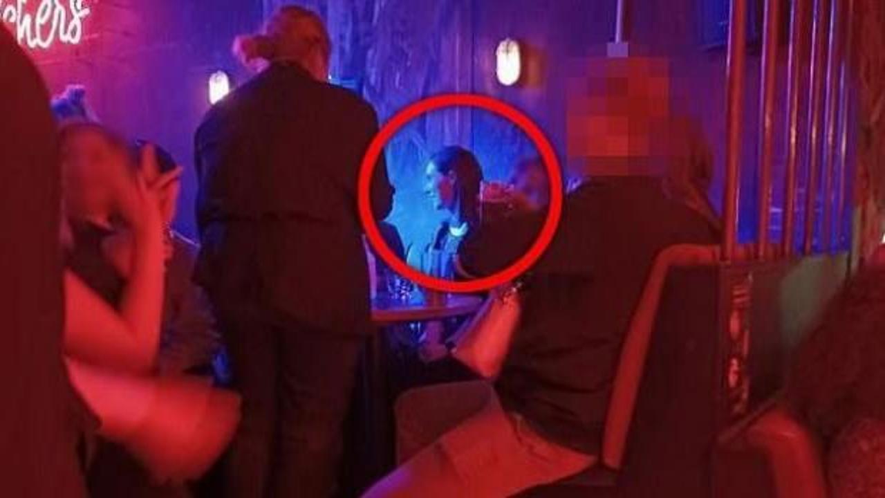Gece kulübünde yakalanan Finlandiya Başbakanı özür dilemek zorunda kaldı
