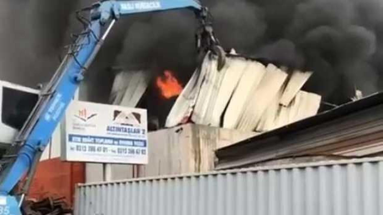Ankara'da geri dönüşüm tesisinde yangın