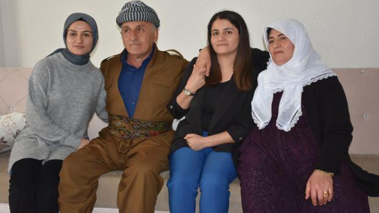Şırnaklı baba 7 kızını da okutarak &ouml;rnek oldu!
