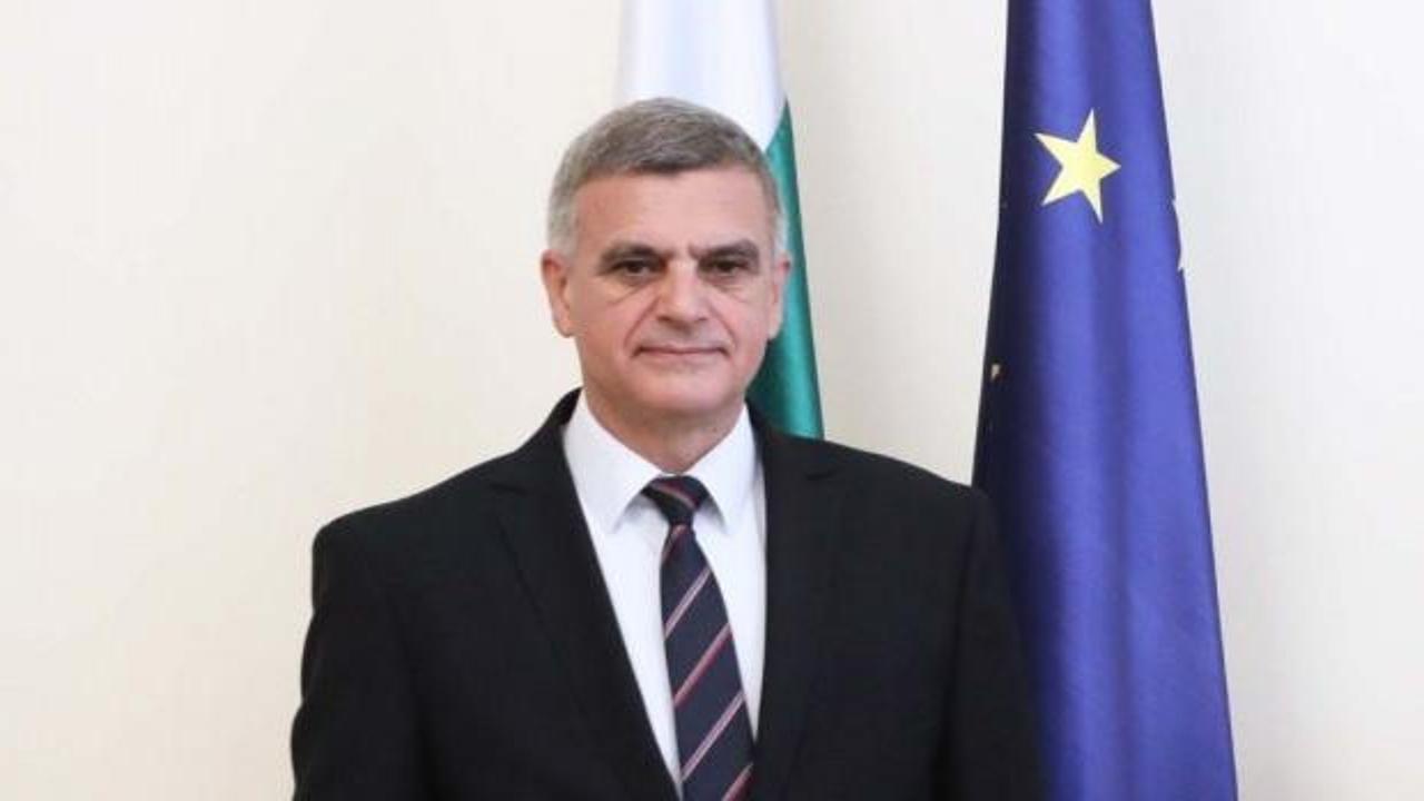 Bulgaristan Savunma Bakanı, &uuml;lkesinde daha fazla NATO askerine karşı &ccedil;ıktı