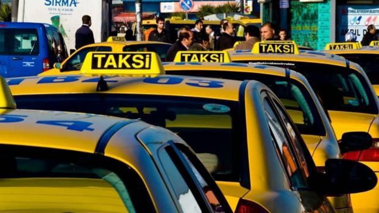 İstanbul'da taksimetre kuyruğu sürüyor
