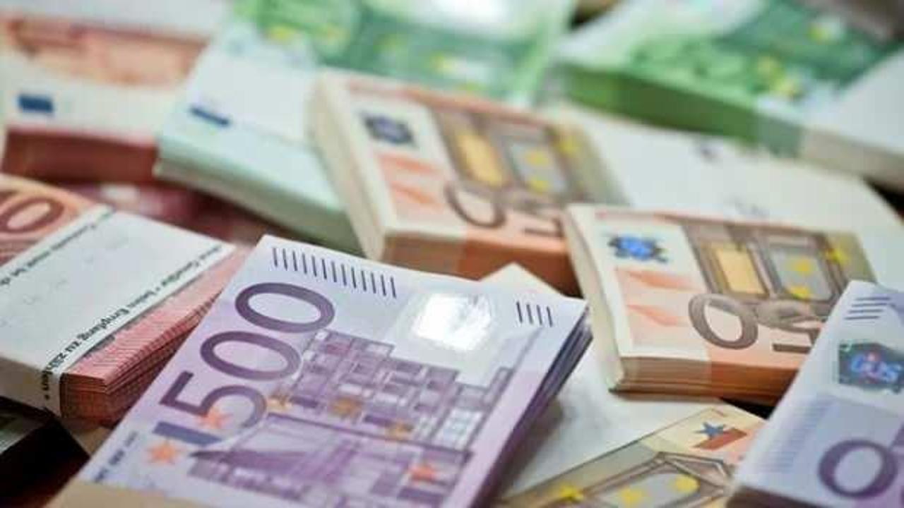 Euro tedav&uuml;lde 20'nci yaşına giriyor: Yeni banknotlar geliyor