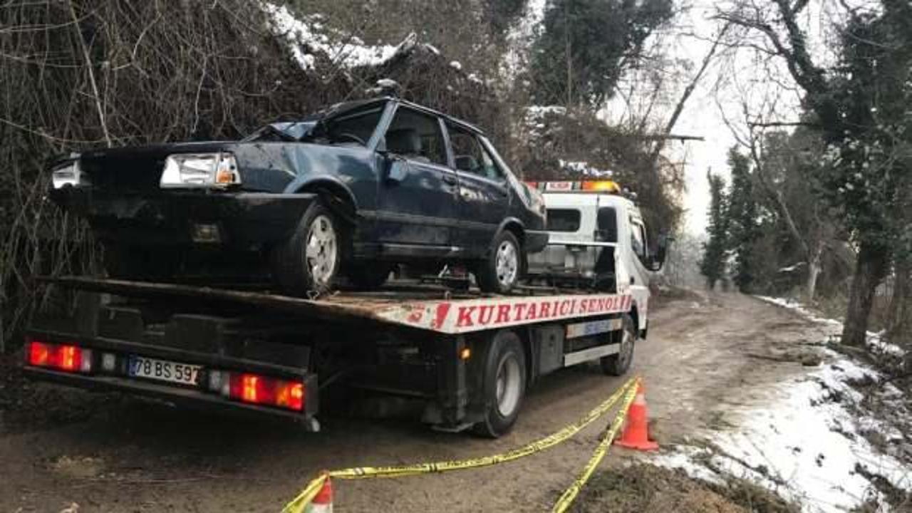 Safranbolu&rsquo;da iki kişiye mezar olan otomobil u&ccedil;urumdan &ccedil;ıkarıldı 