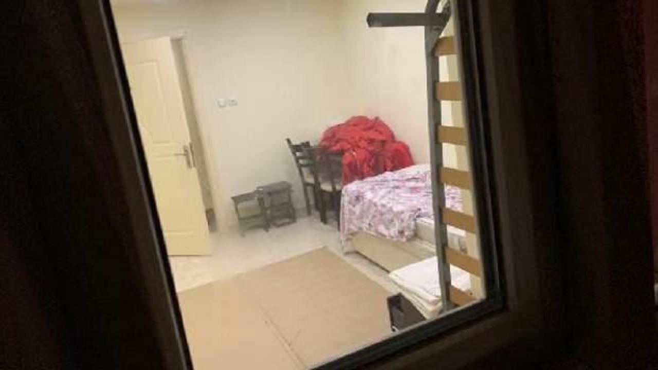 Bebeğinin yanında kanlar i&ccedil;erisinde bulundu!