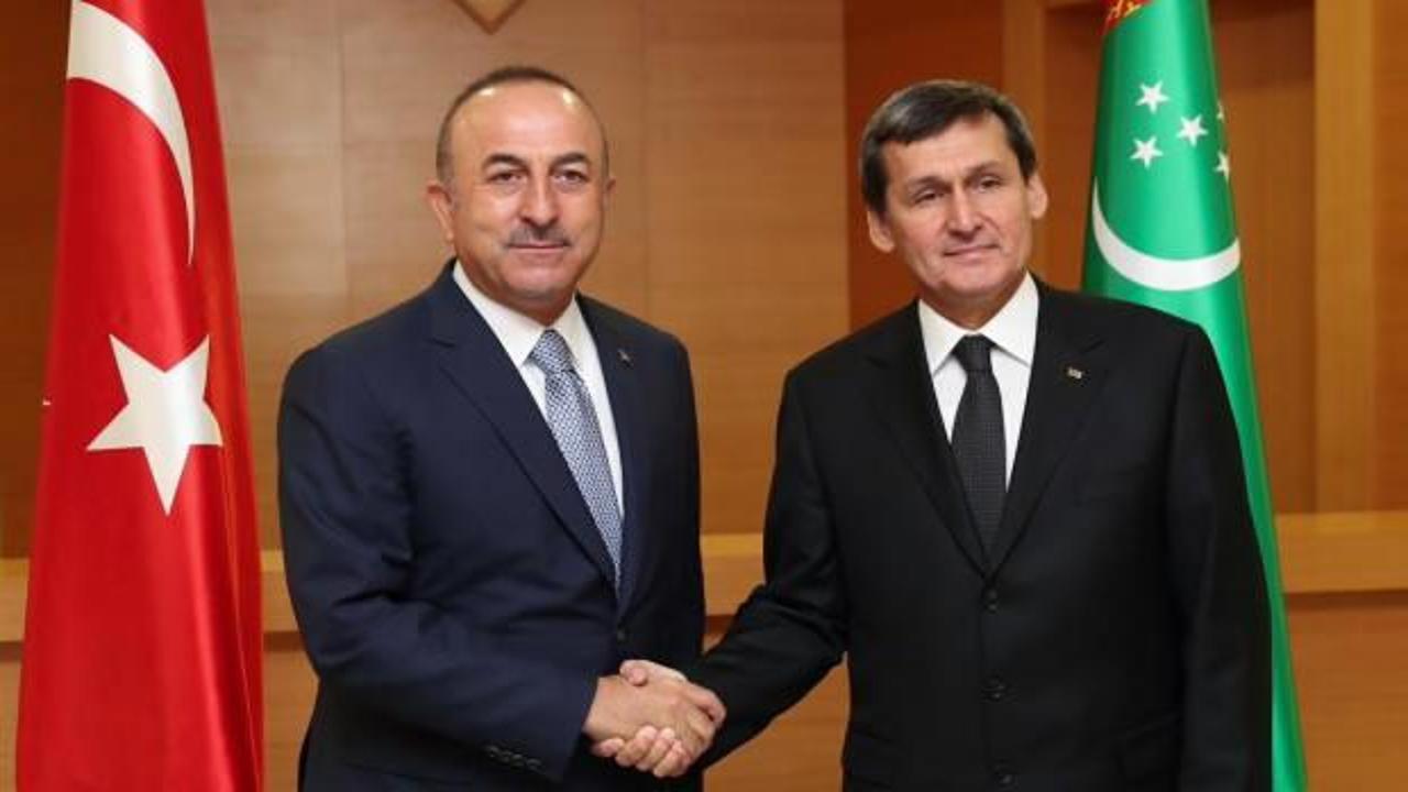 Dışişleri Bakanı Çavuşoğlu, Türkmenistan Dışişleri Bakanı Meredov'la telefonda görüştü