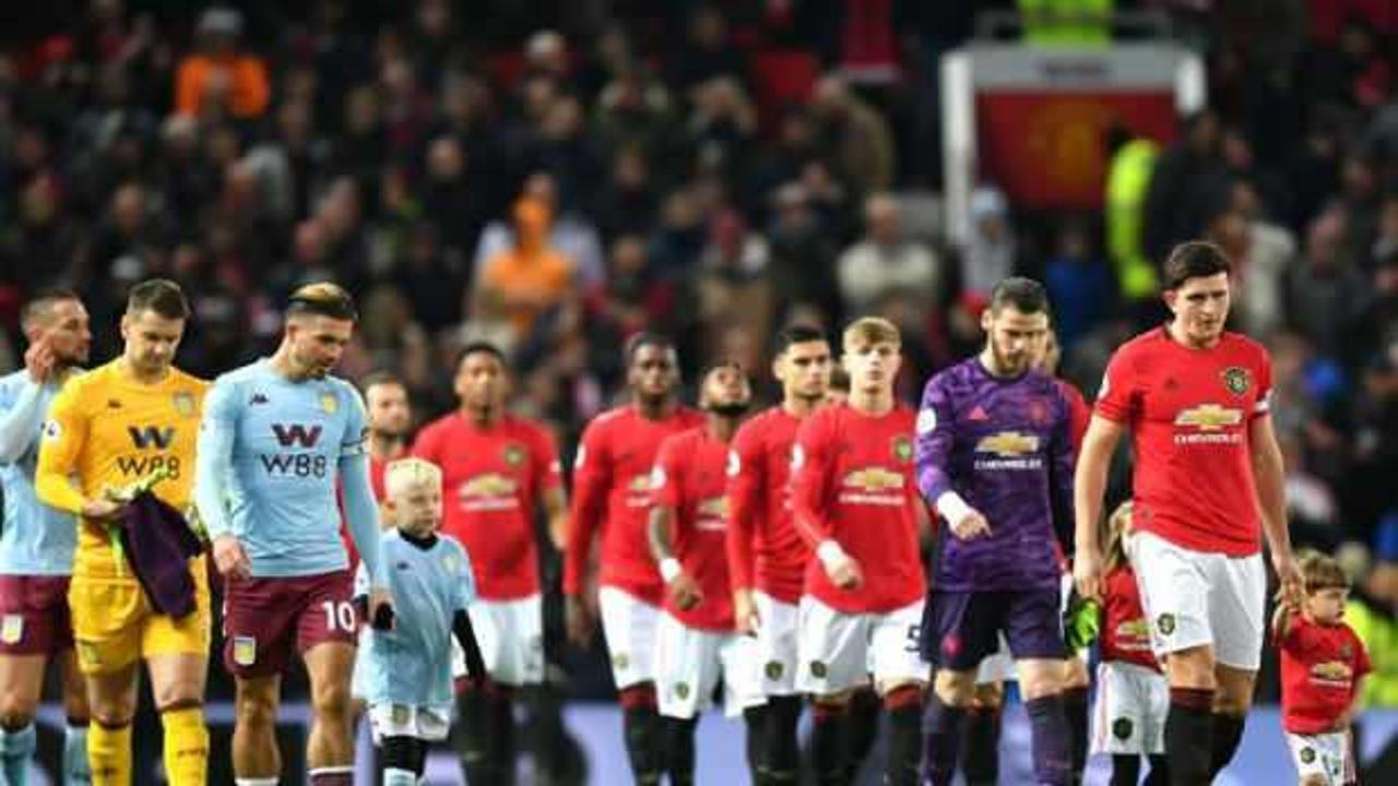 Manchester United, sahasında Aston Villa'yı 2 golle geçti