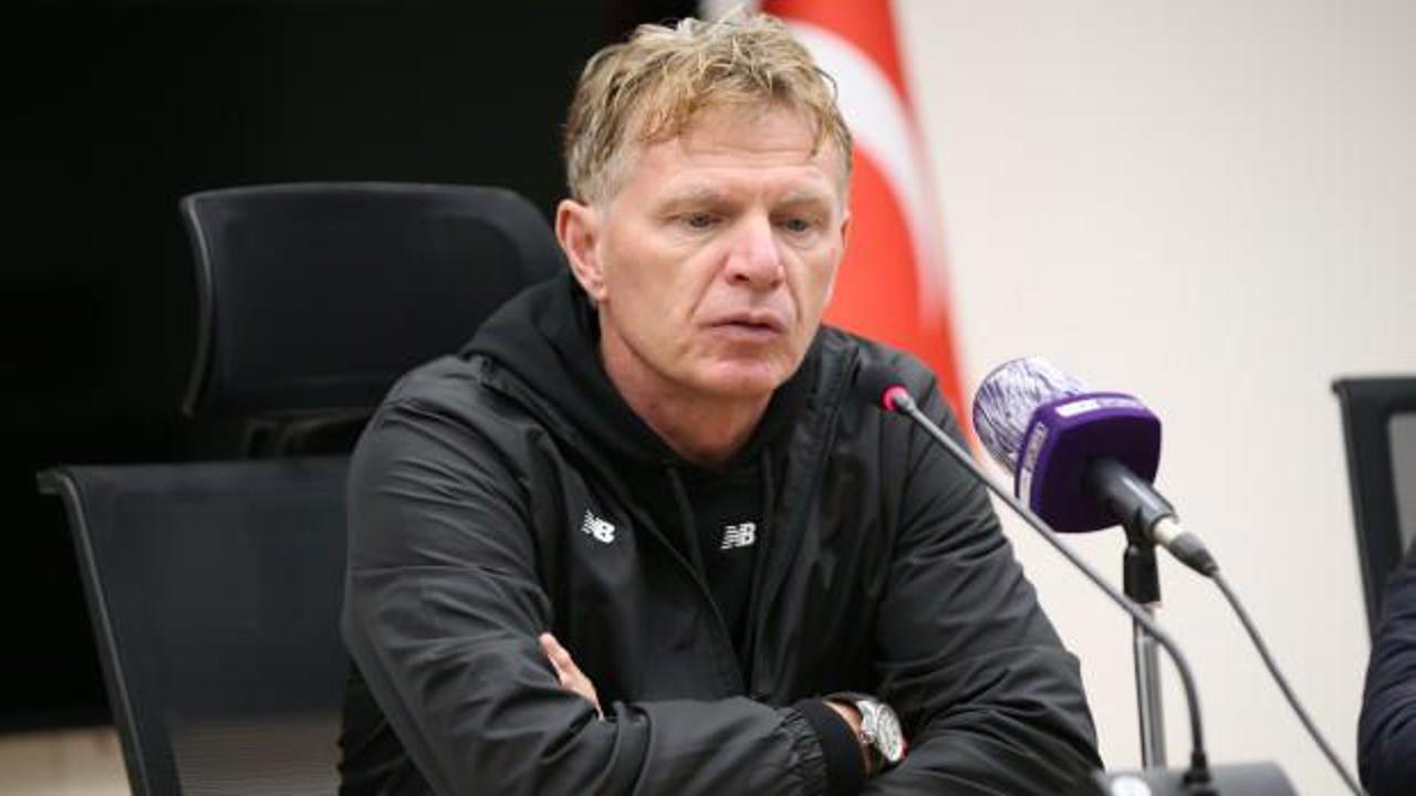 Alfons Groenendijk: Tarihi bir ma&ccedil;