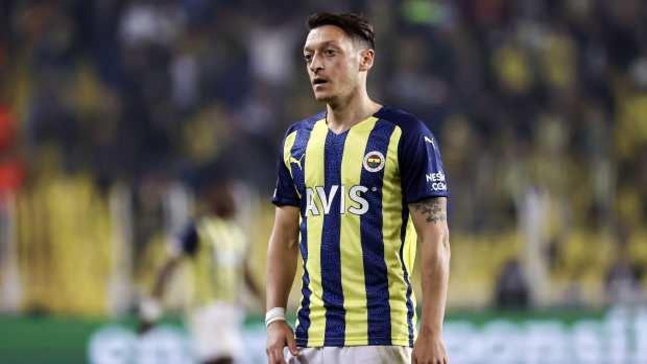Fenerbahçe'de Mesut Özil müjdesi!