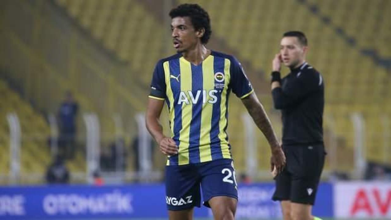 Luiz Gustavo’ya yol göründü