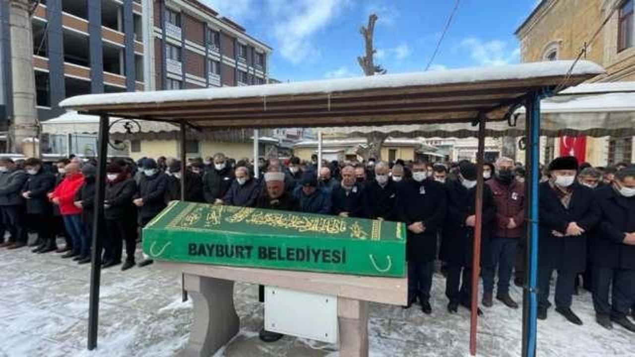 CHP Bayburt İl Başkanı Erel son yolculuğuna uğurlandı