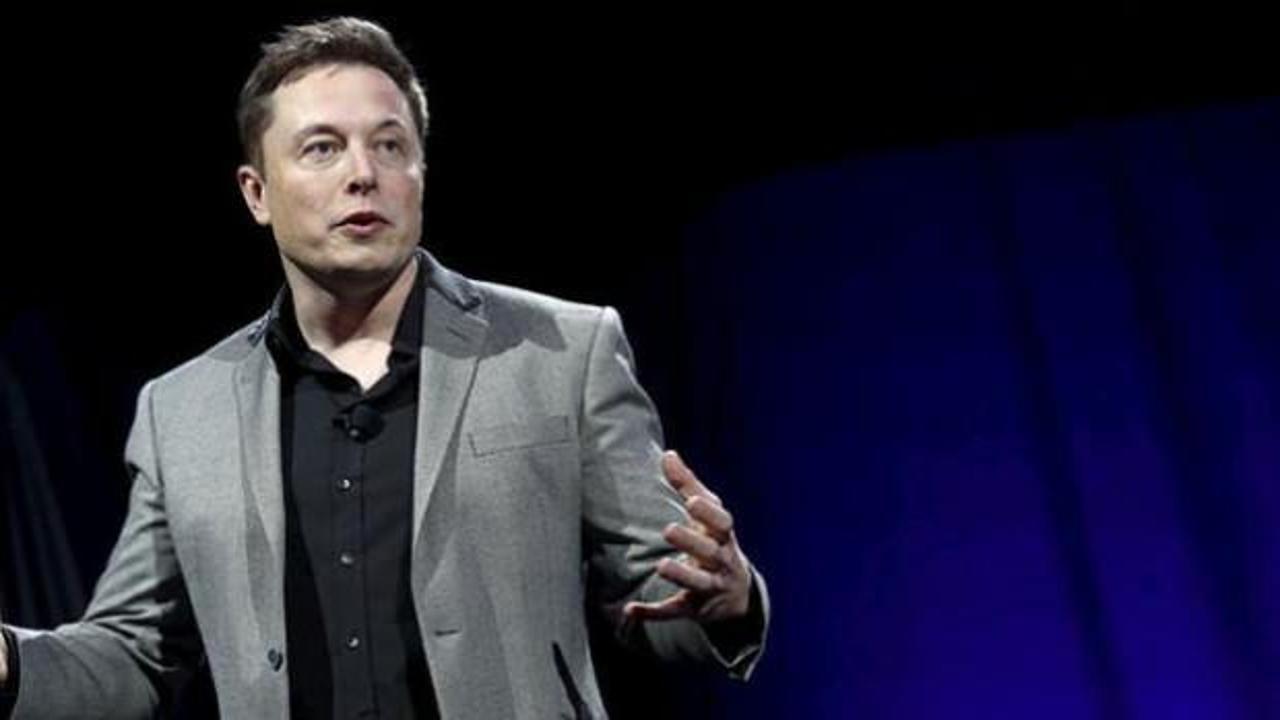 Elon Musk sinirlendi küplere bindi! Yazılımı silmesi için 5 bin dolar teklif etti