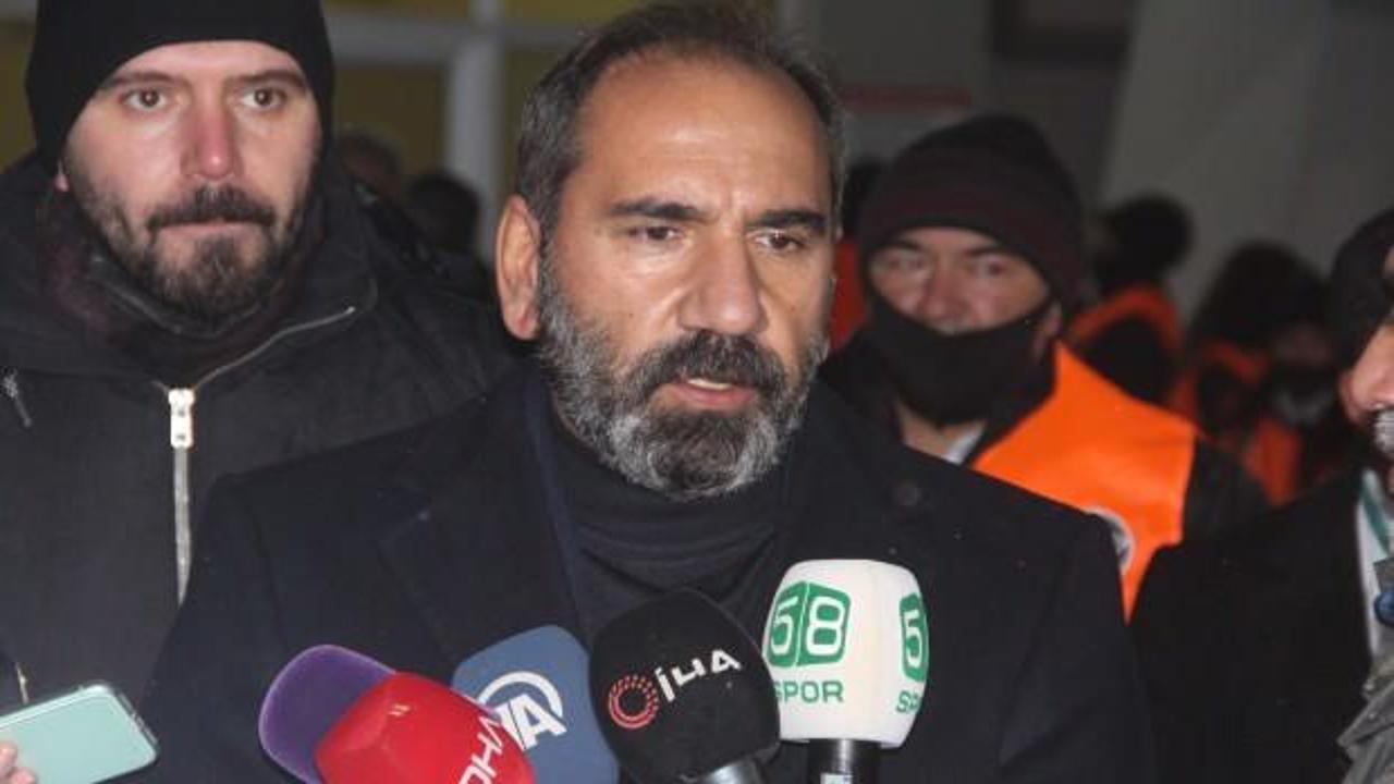 Mecnun Otyakmaz'dan transfer açıklaması!