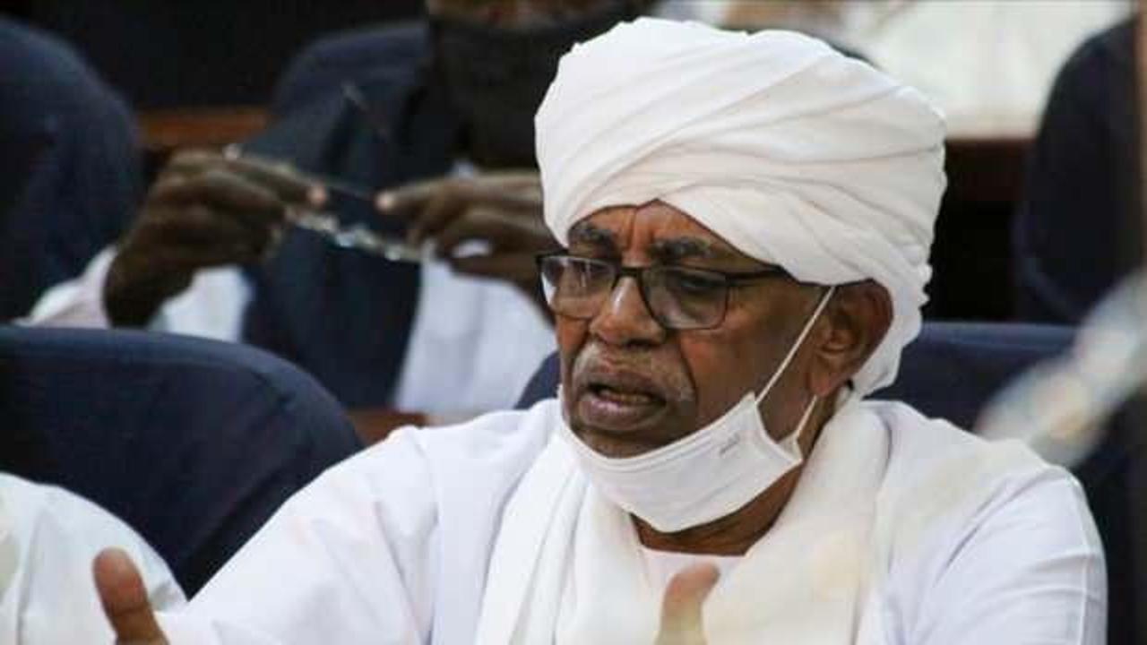 Sudan devrik lideri Beşir'in mahkemesi 25 Ocak'a ertelendi