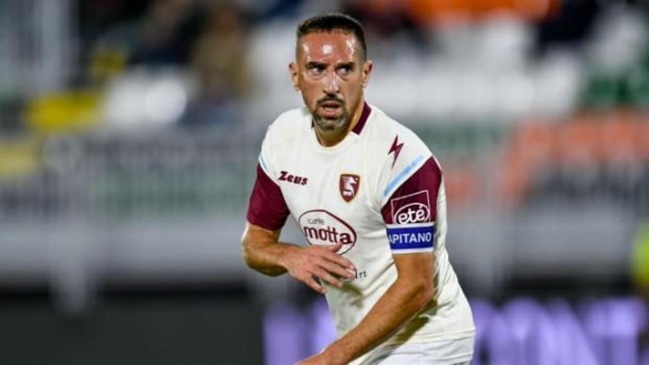 Franck Ribery futbolu bıraktı!