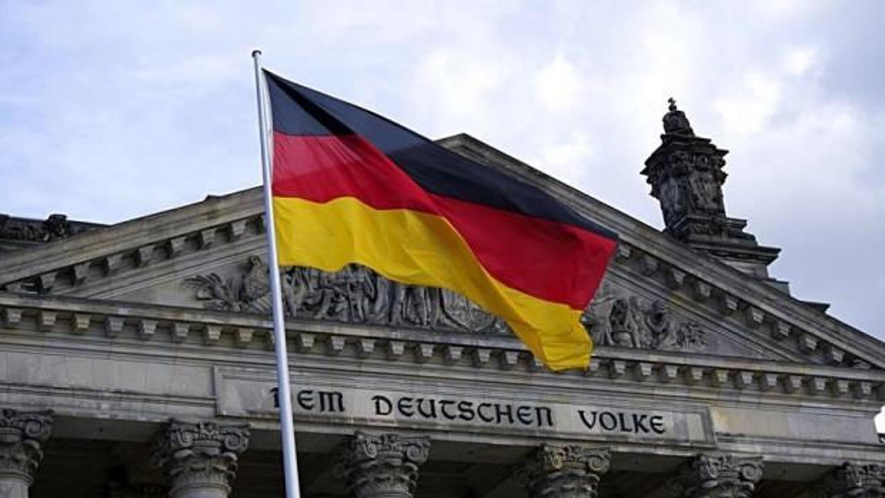 Alman hükümeti 2022 büyüme tahminini yüzde 3,6'ya düşürdü