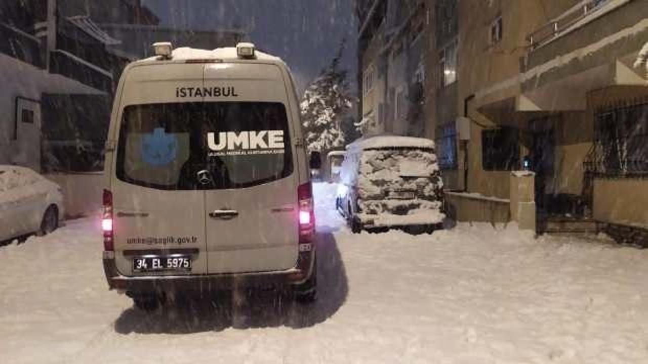 İstanbul'da kar esareti: Bakan Koca'dan sağlık hizmetleriyle ilgili açıklama