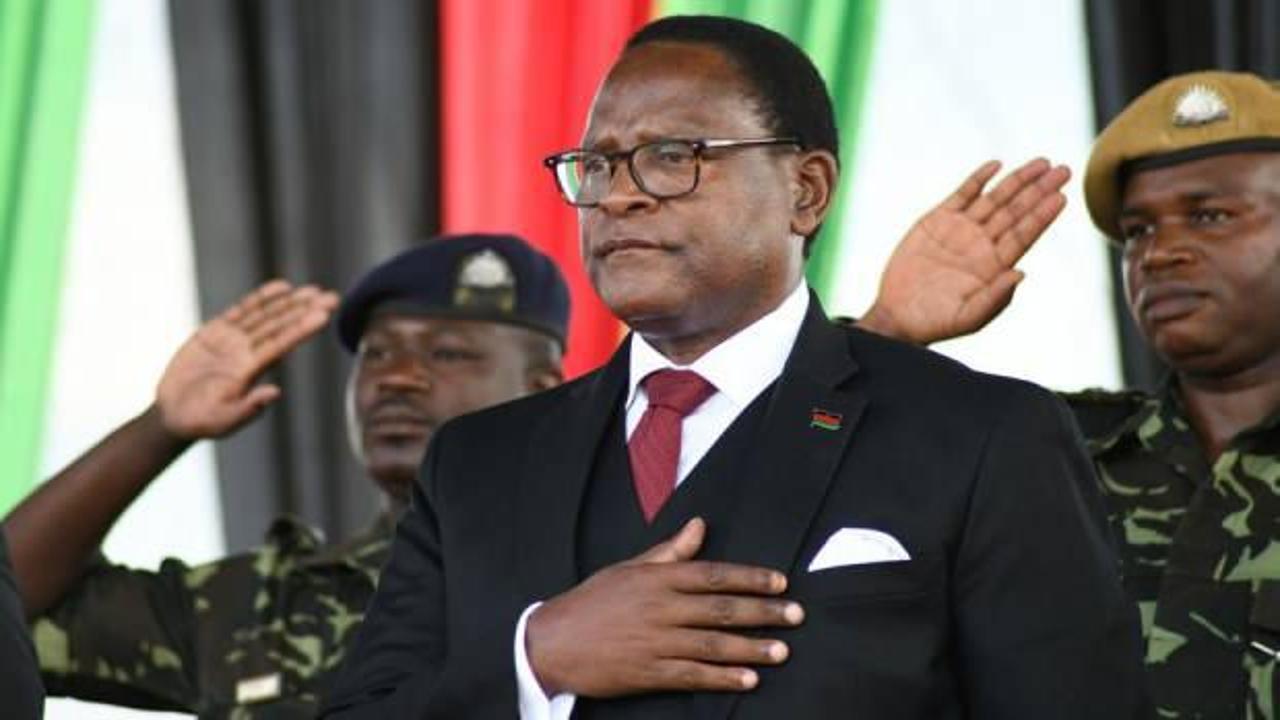 Malavi Devlet Başkanı Chakwera kabinesini feshetti