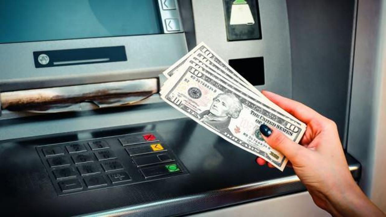 ATM'lere yüklü miktarda sahte dolar yatıran şebeke çökertildi