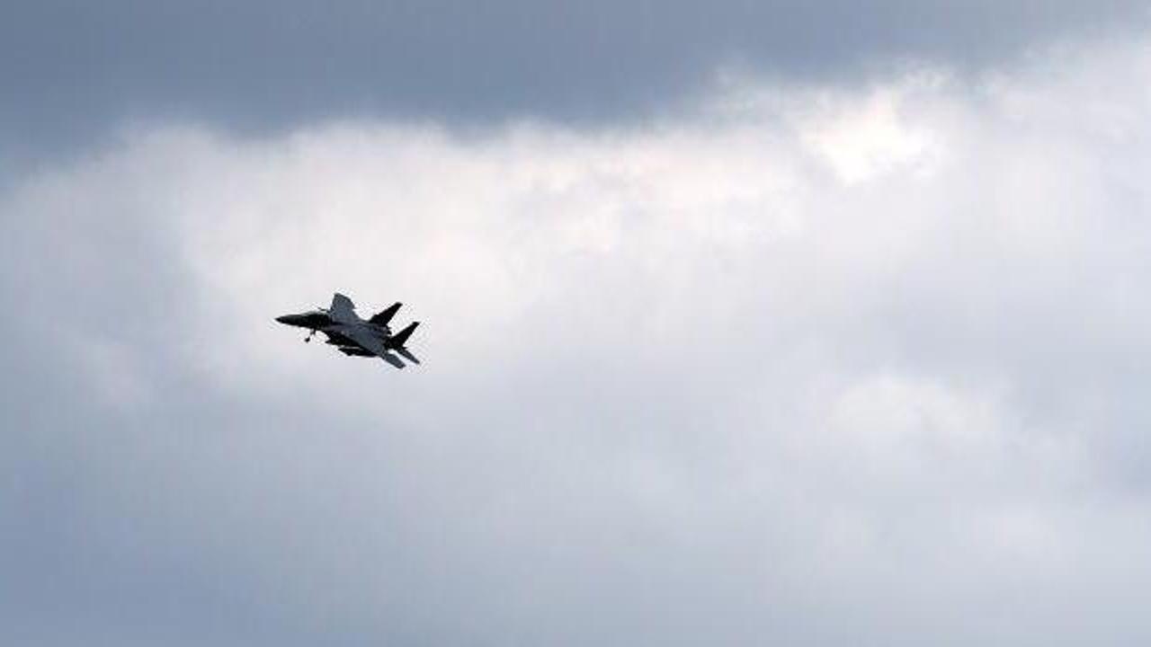 Japonya'da bir F-15 kalkış sonrası radardan kayboldu