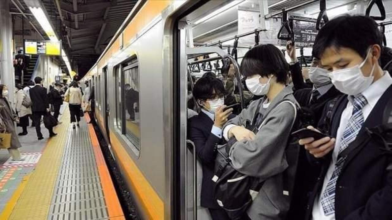 Japonya'da koronavirüs önlemleri artırılıyor: Vakalar üç milyonu aştı