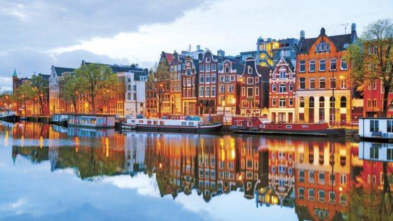 Amsterdam'da ev sahiplerine ceza