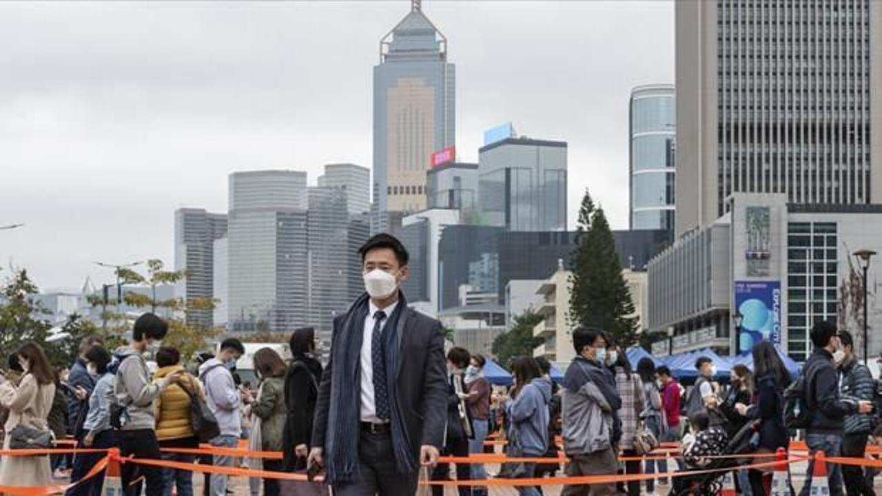 Hong Kong'da salgın nedeniyle 263 banka şubesi kapandı
