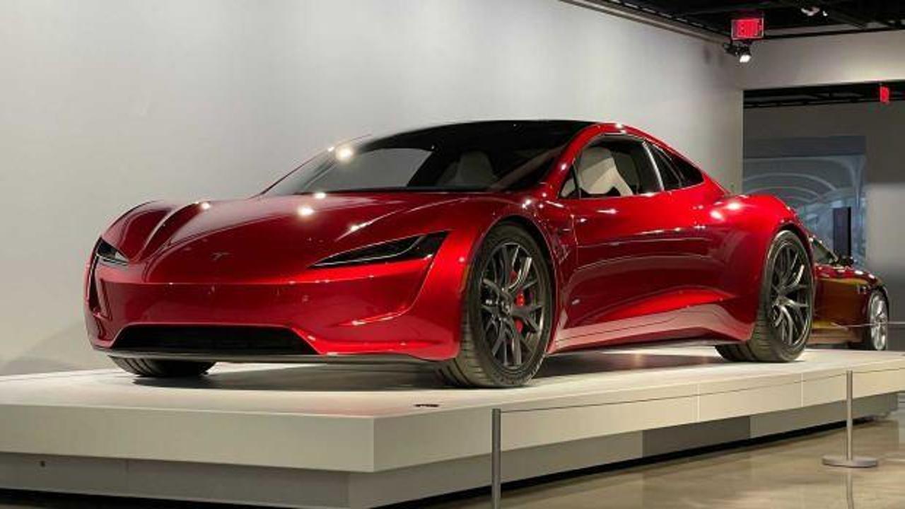 Tesla'dan mobil şarj cihazı kararı