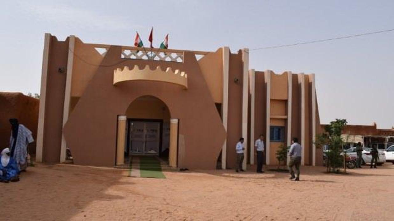 Afrika’daki Agadez Sultanlığı TİKA’nın Desteği ile Osmanlıyı Yaşatıyor