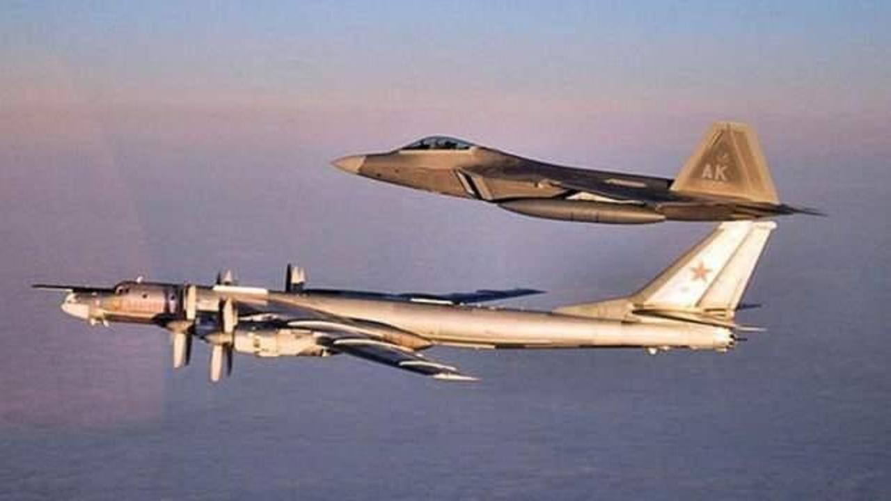 Akdeniz'de Rus uçakları, ABD keşif uçaklarına önleme yaptı