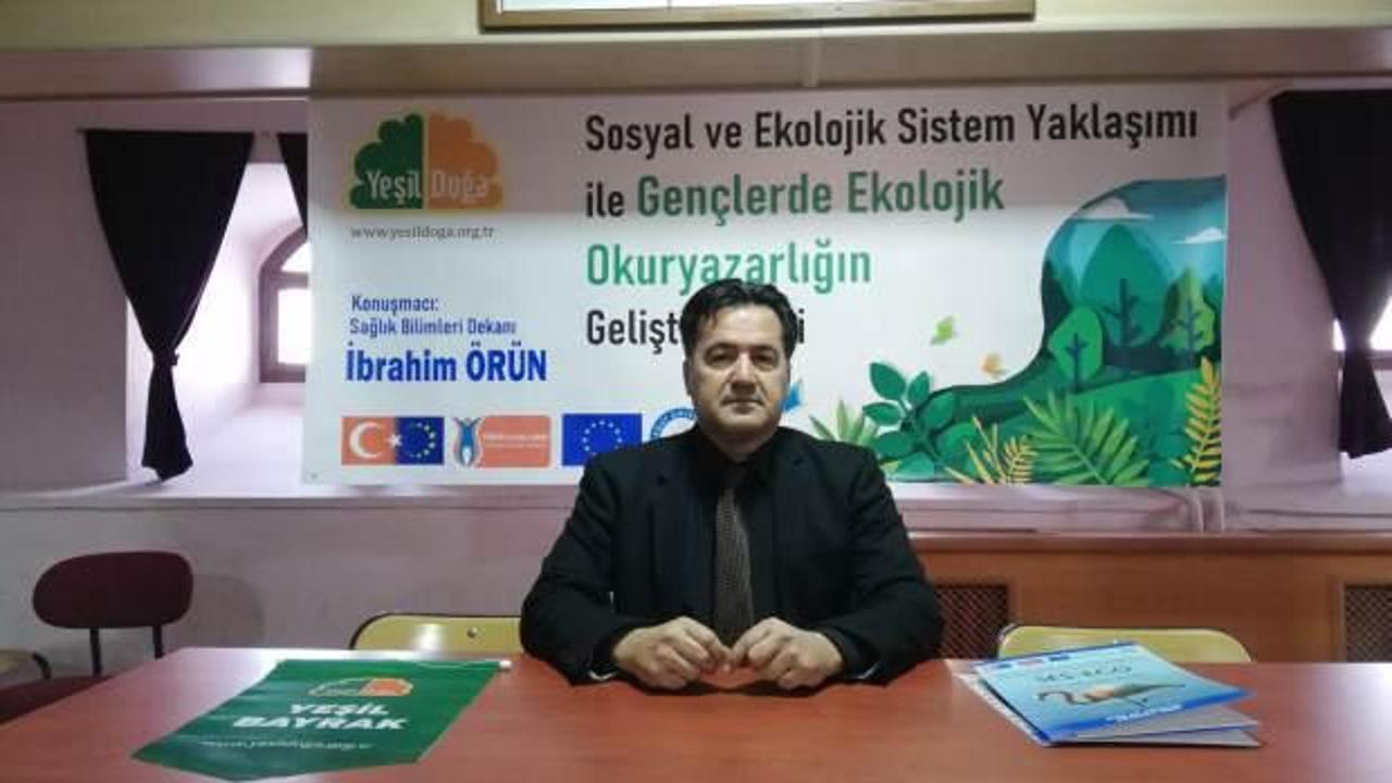 Aksaray Lisesi'nde &Ccedil;evre Okuryazarlığı sunumu yapıldı