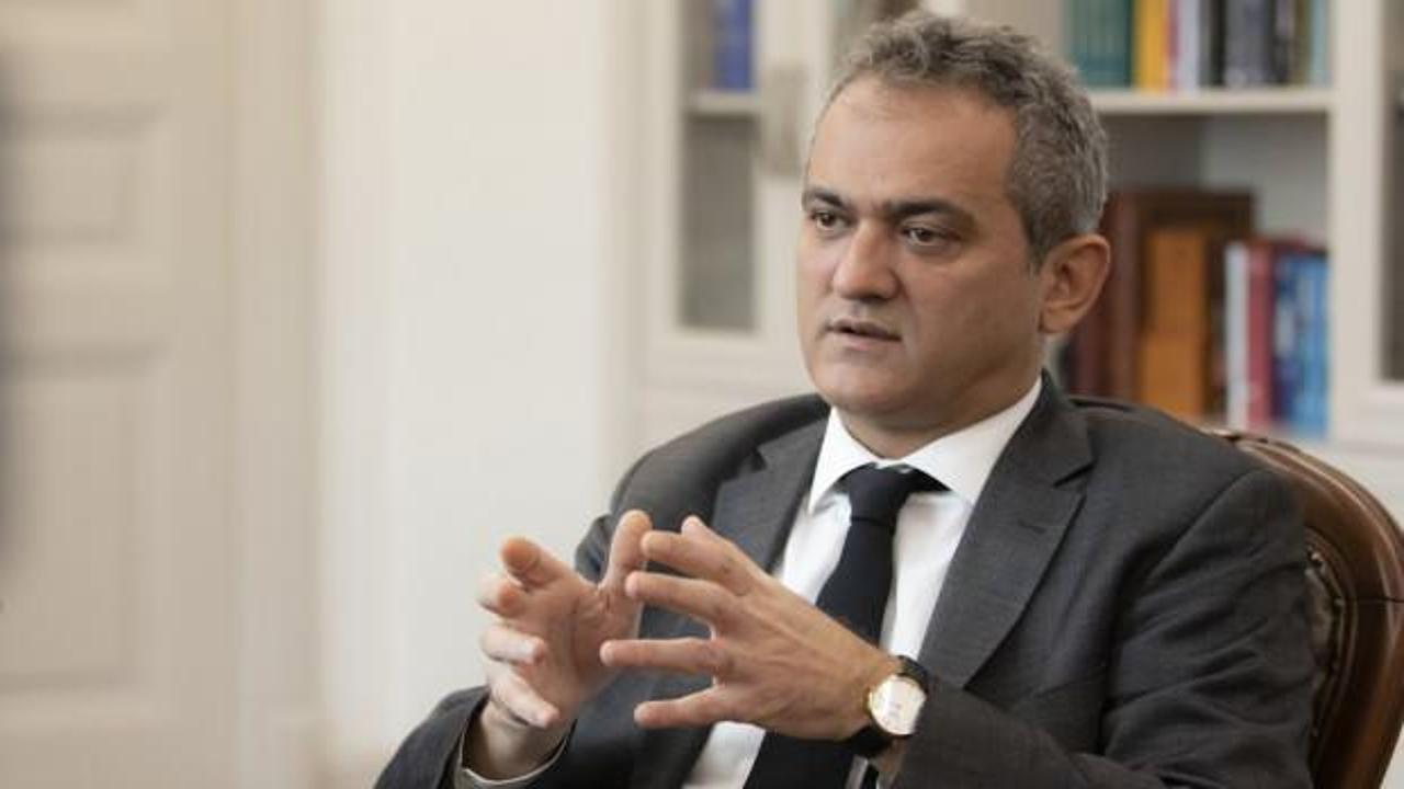 Bakan Özer'den öğretmenlere Öğretmenlik Meslek Kanunu'nu çağrısı