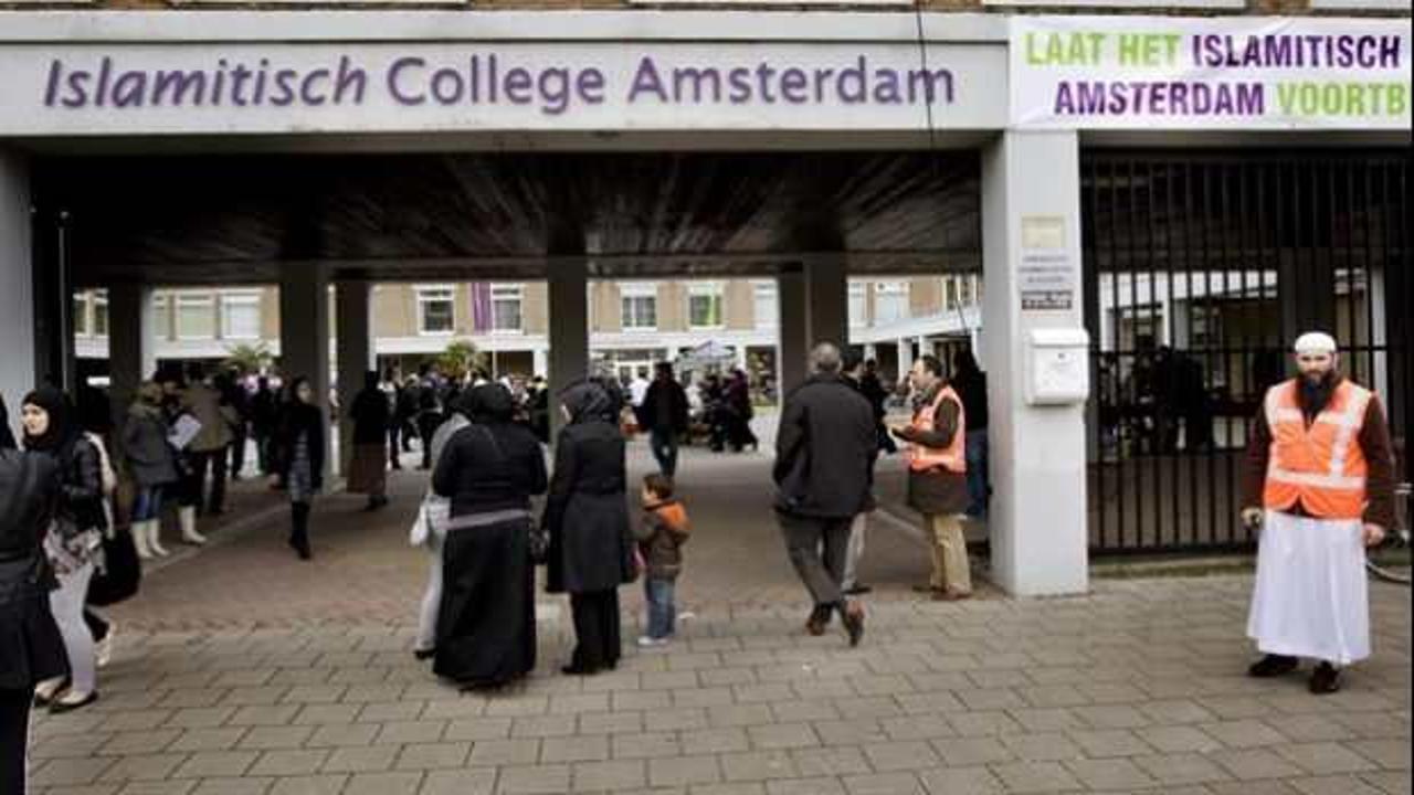 Hollanda'da 'İslam düşmanlığı' raporu: Nefret söylemi sıklaştı