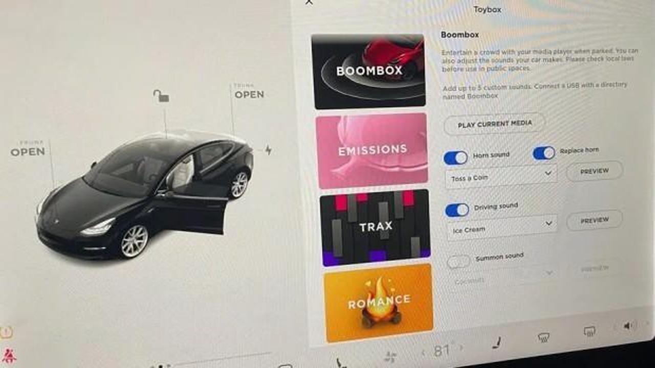 Tesla, 500 binden fazla otomobilini geri &ccedil;ağırdı