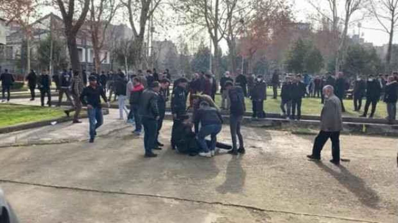 Diyarbakır'da 17 yaşındaki çocuk, parkta bıçaklandı